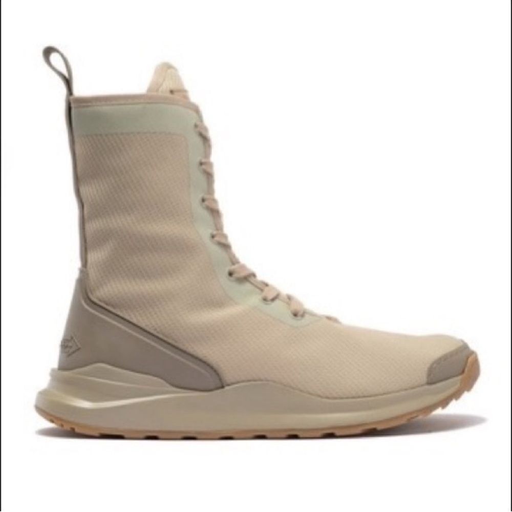 Men's Hood Lace Up Beige Sneaker/Outdoor Sneakers
Boots(Size 39)